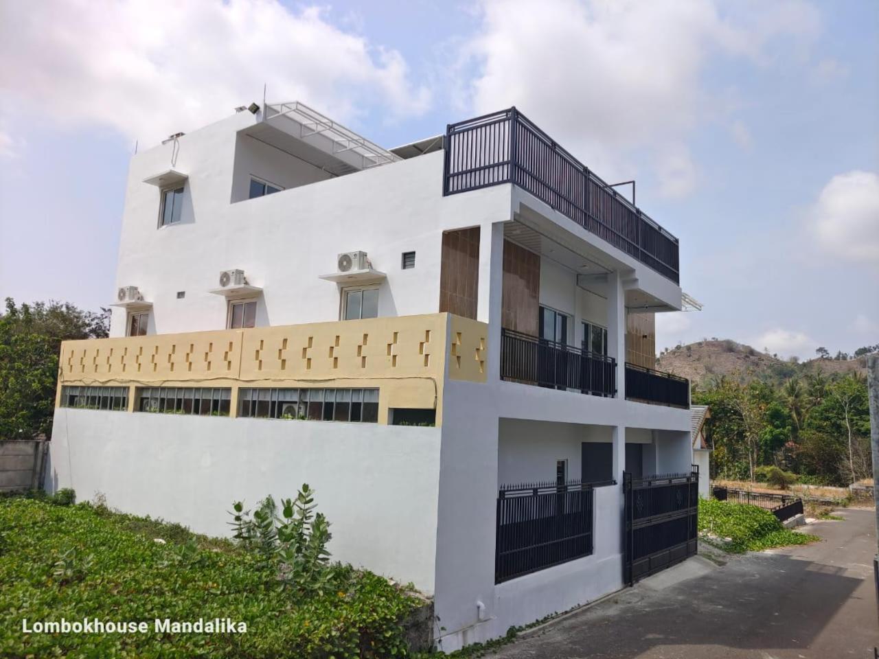 Hotel Lombokhouse Mandalika Kuta  Exterior foto