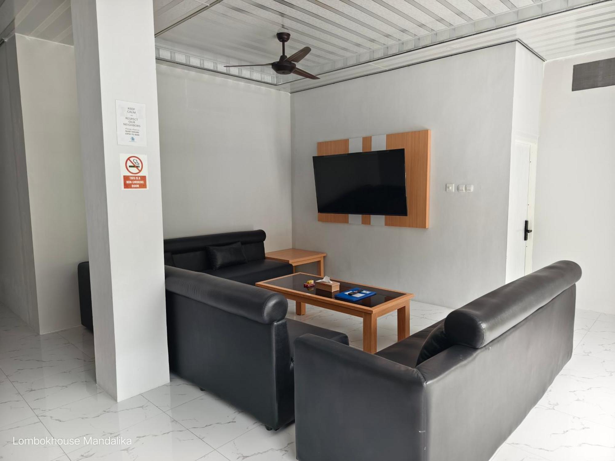 Hotel Lombokhouse Mandalika Kuta  Zimmer foto